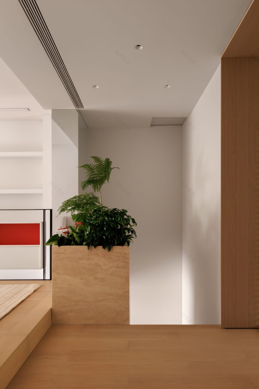 HURR赫设计丨复式的破界与重构:木质骨骼与简白画幕-63