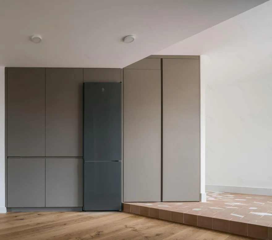 阳光下的双露台公寓丨西班牙马德里丨PuertoyMartín Architects-41