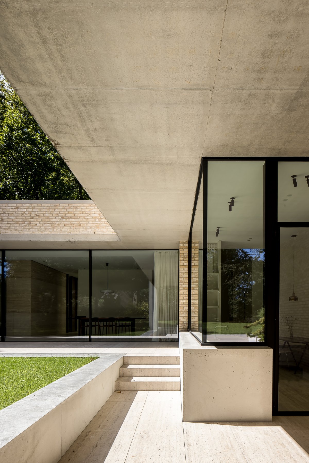 ML House · 极简庭院别墅设计丨比利时丨Element Architecten-10