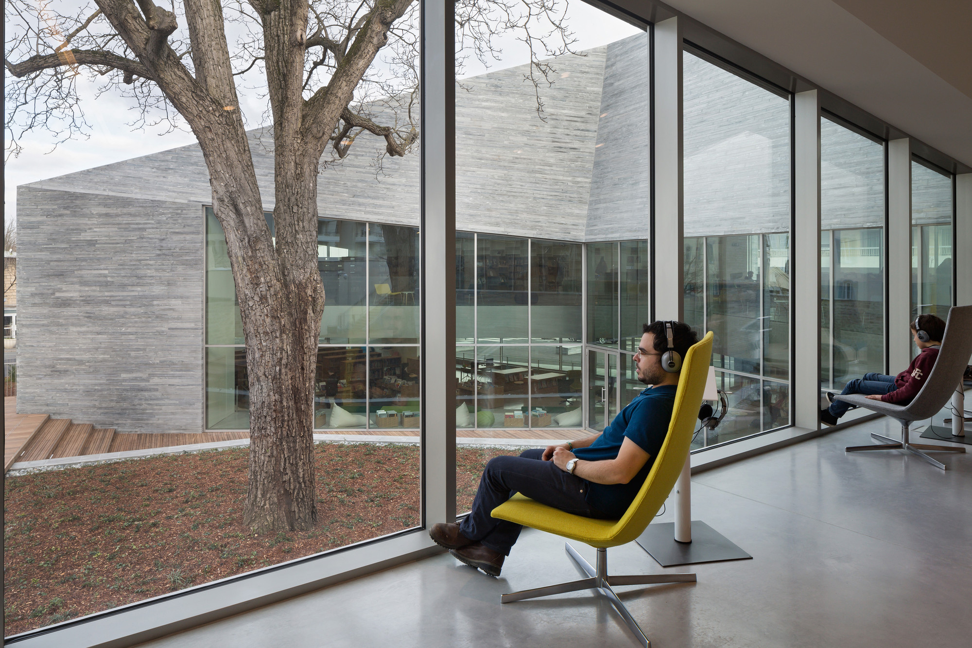 Media Library in Bourg-la-Reine / Pascale Guédot Architecte-27