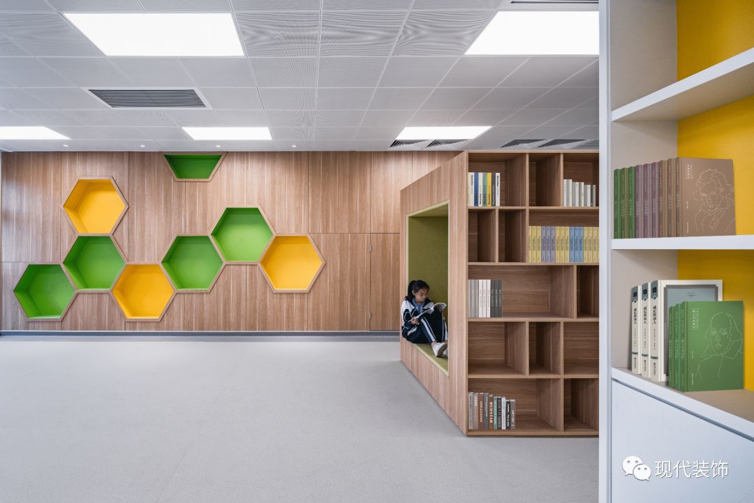 华中师范大学附属龙园学校-91