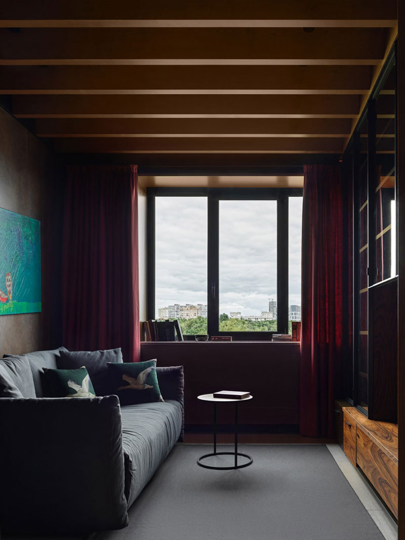 莫斯科时尚公寓 | 暗色调的现代魅力-11