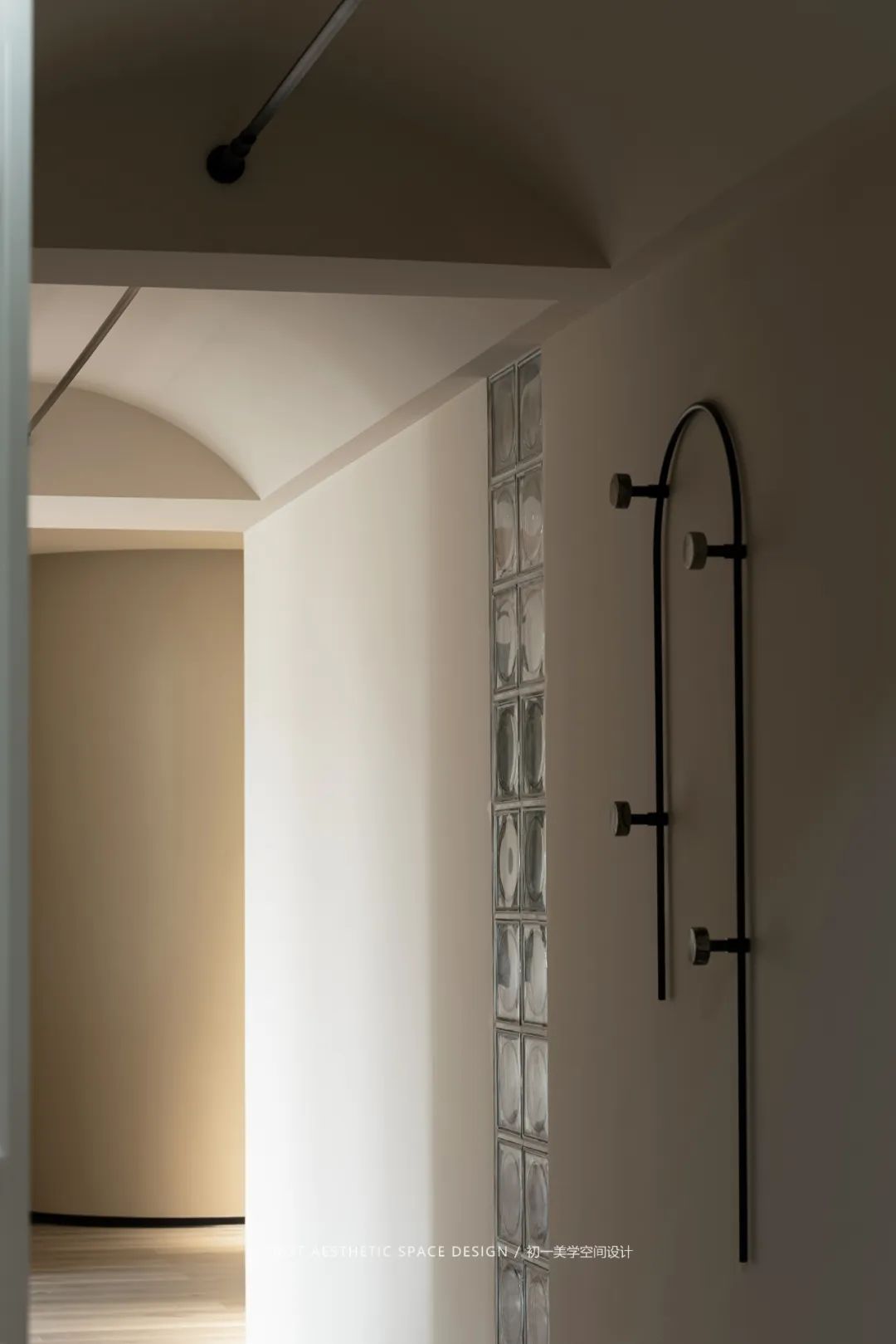 半岛·寂静之美丨成都初一美学空间设计-5