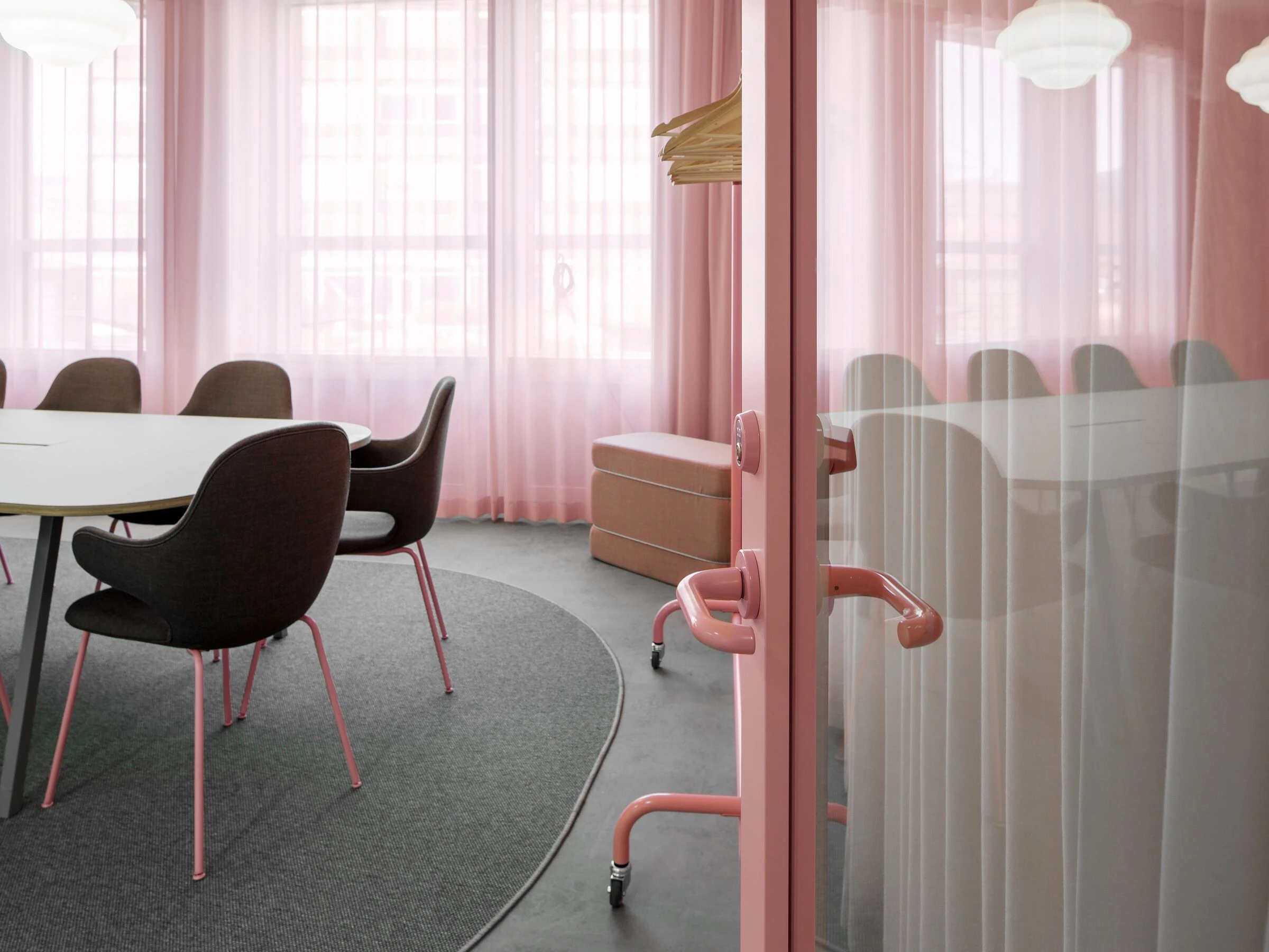 The Threaded Pin (Gängtappen)-16