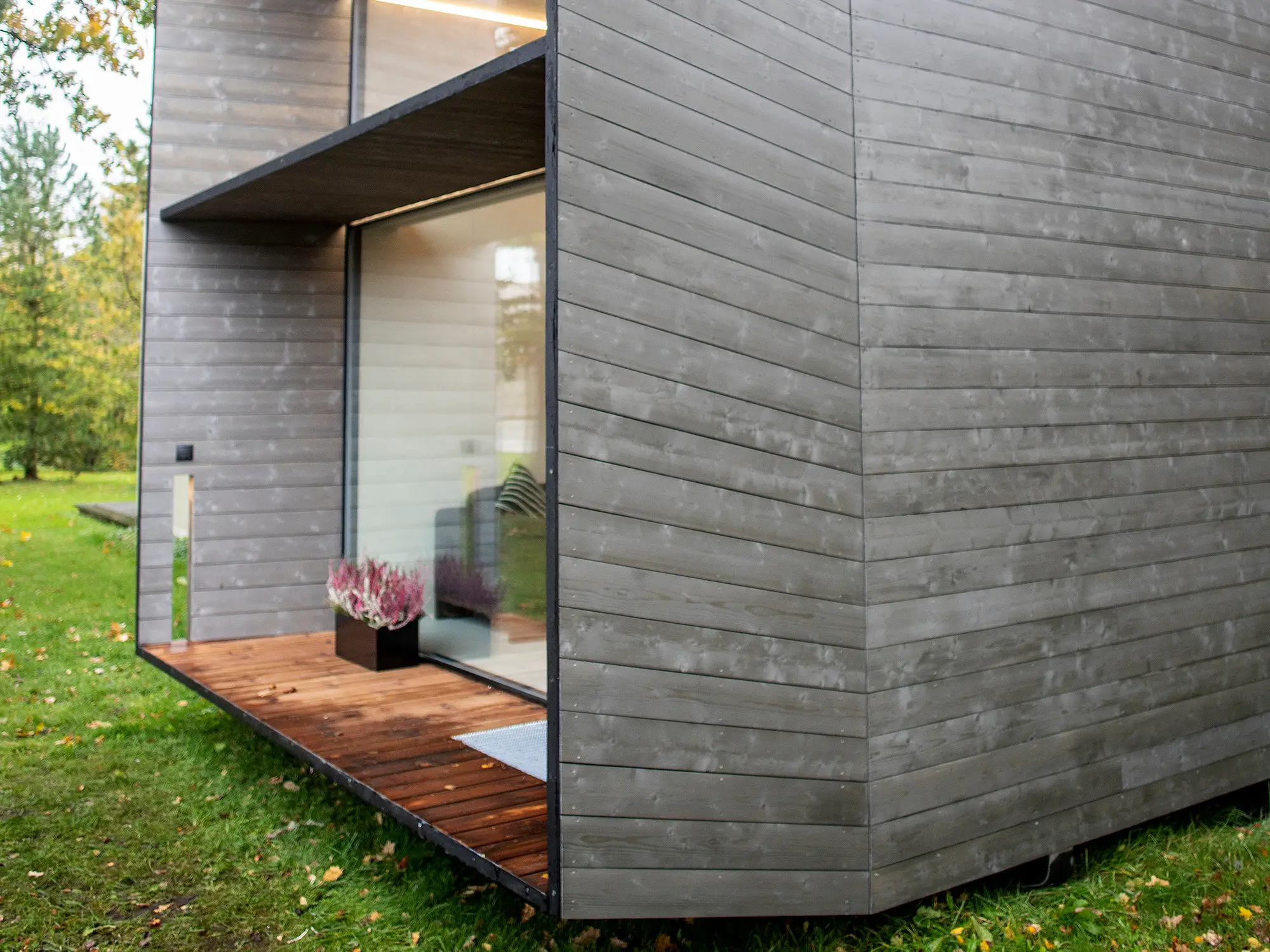 31m²创新设计小木屋，轻便环保，引领生态居住新潮流-13