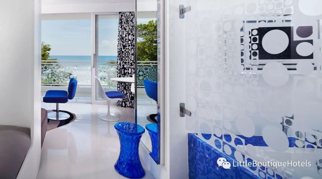 巴厘岛"Luna2"酒店 | 复古未来主义的室内设计盛宴-60