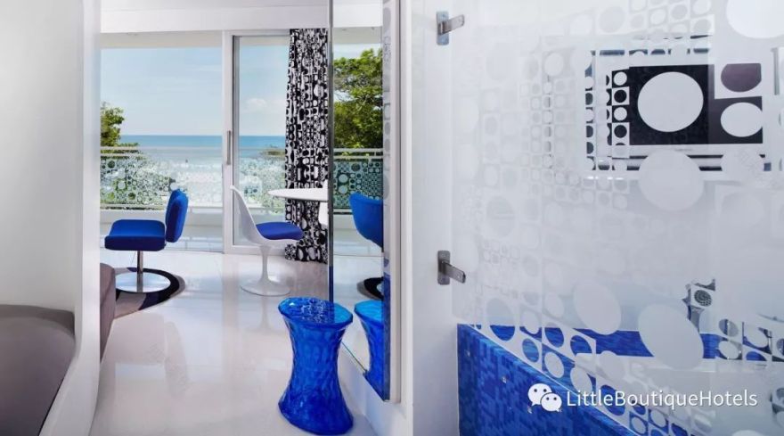 巴厘岛"Luna2"酒店 | 复古未来主义的室内设计盛宴-60