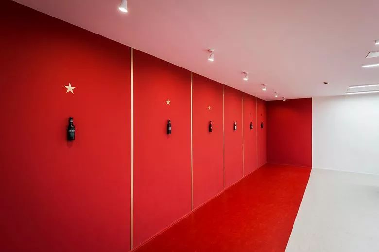 新字体塞勒姆办公室设计,展示品牌纯粹认同-17