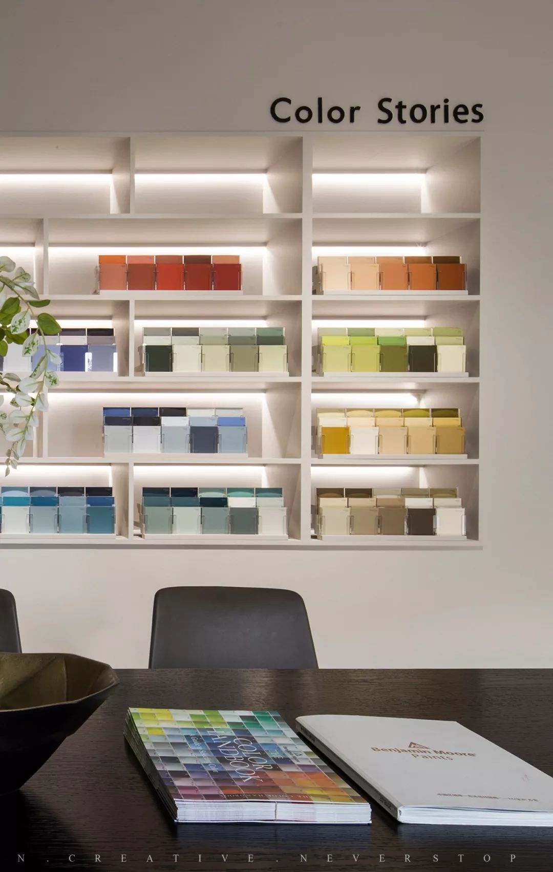 60 平米绍兴本杰明摩尔店，洛戈软装陈设打造空间榜样-21