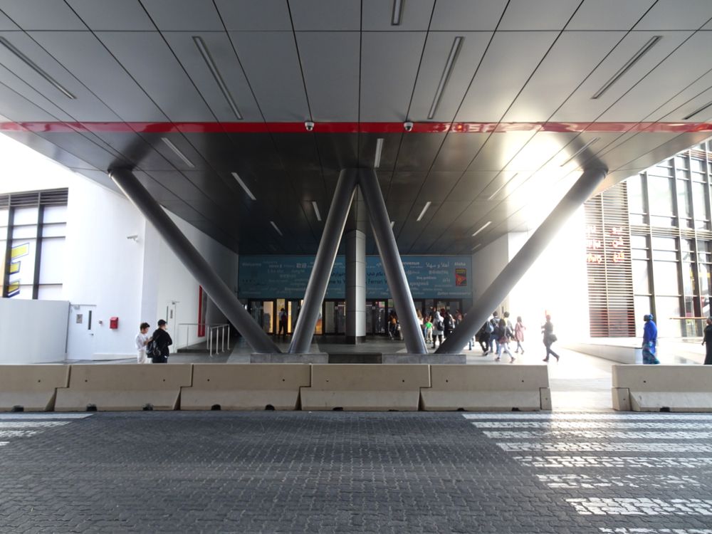 フェラーリ・ワールド・アブダビ | UAE の建築【世界建築巡り】-48