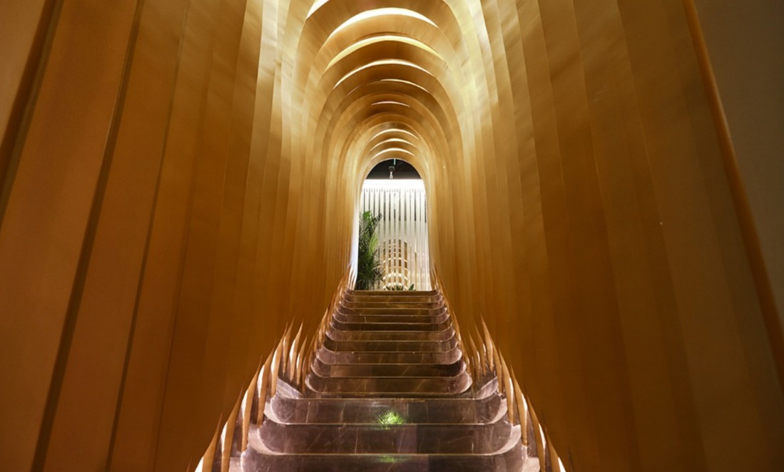 与某人相遇的唐-5