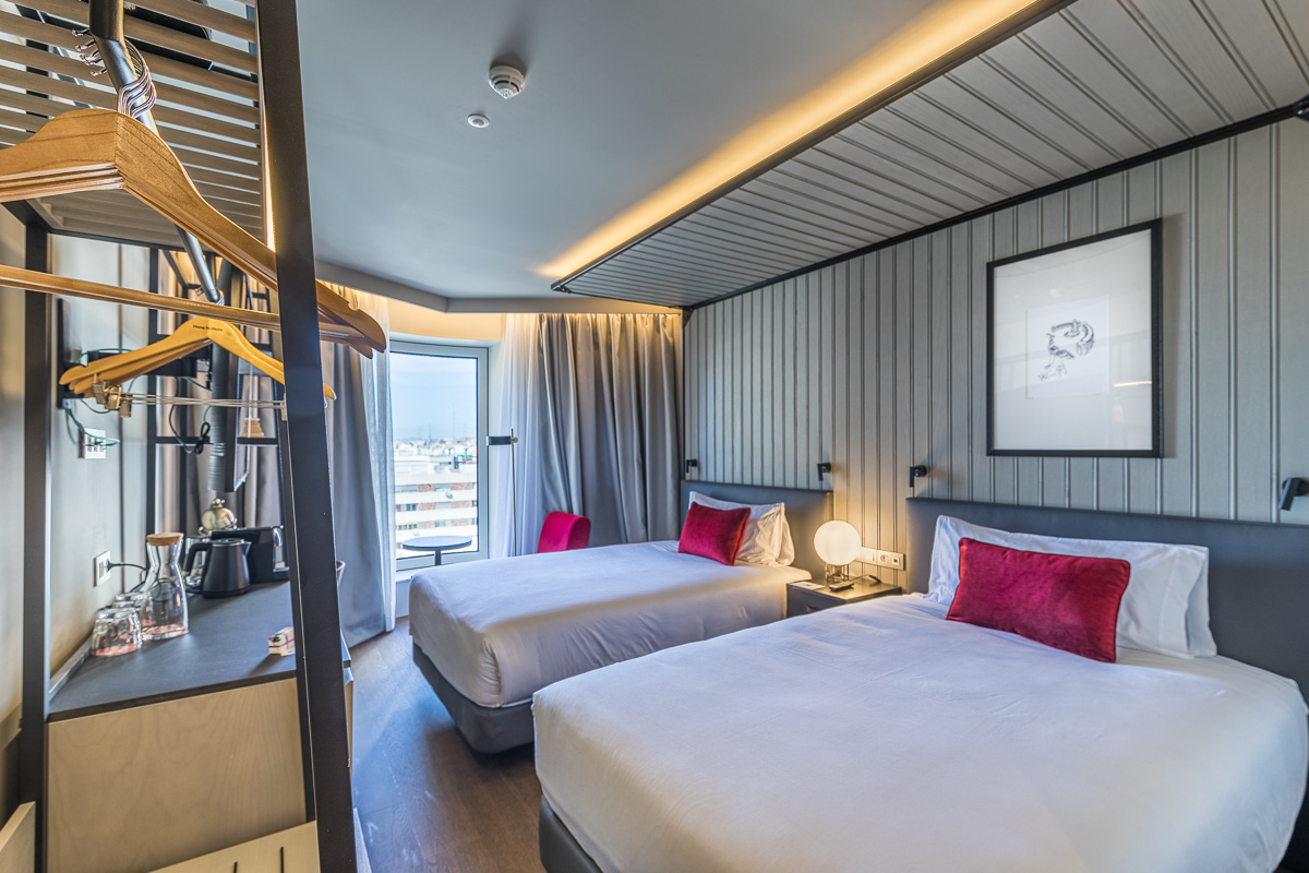 马德里卡斯蒂利亚纳希尔顿嘉轩酒店丨西班牙马德里丨Antonio G. Barbarín-8