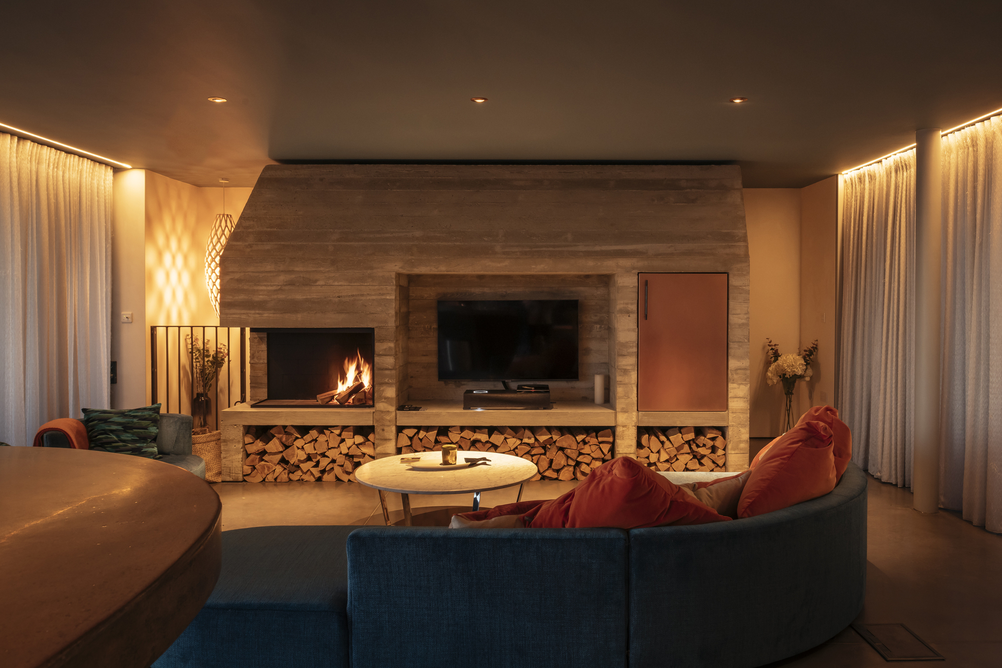 带有庭院的房子丨英国丨Invisible Studio-22