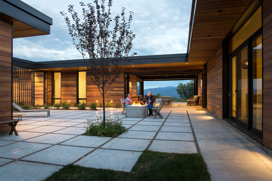 Imbue Design builds Red Hawk Residence in Utah around a courtyard-20