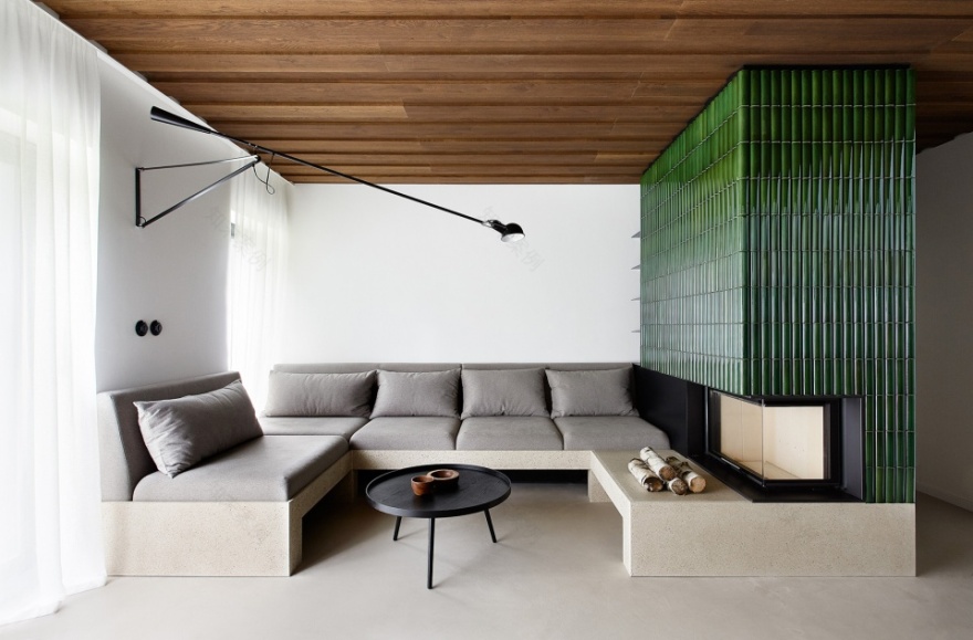 吉塞拉山周末公寓 | 混凝土与原木打造自然舒适空间-2