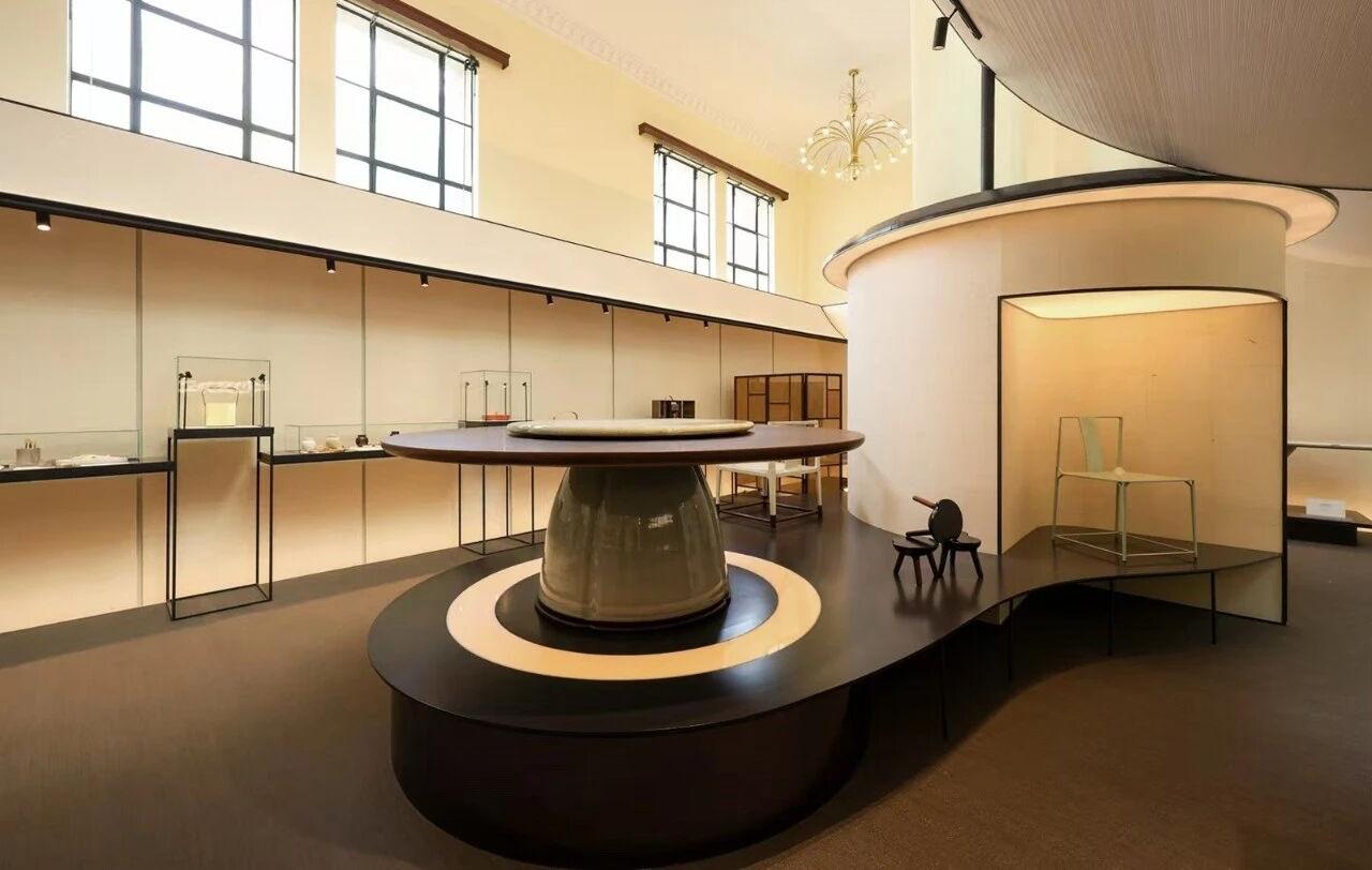 设计上海「上下」展厅丨朱周空间设计-2