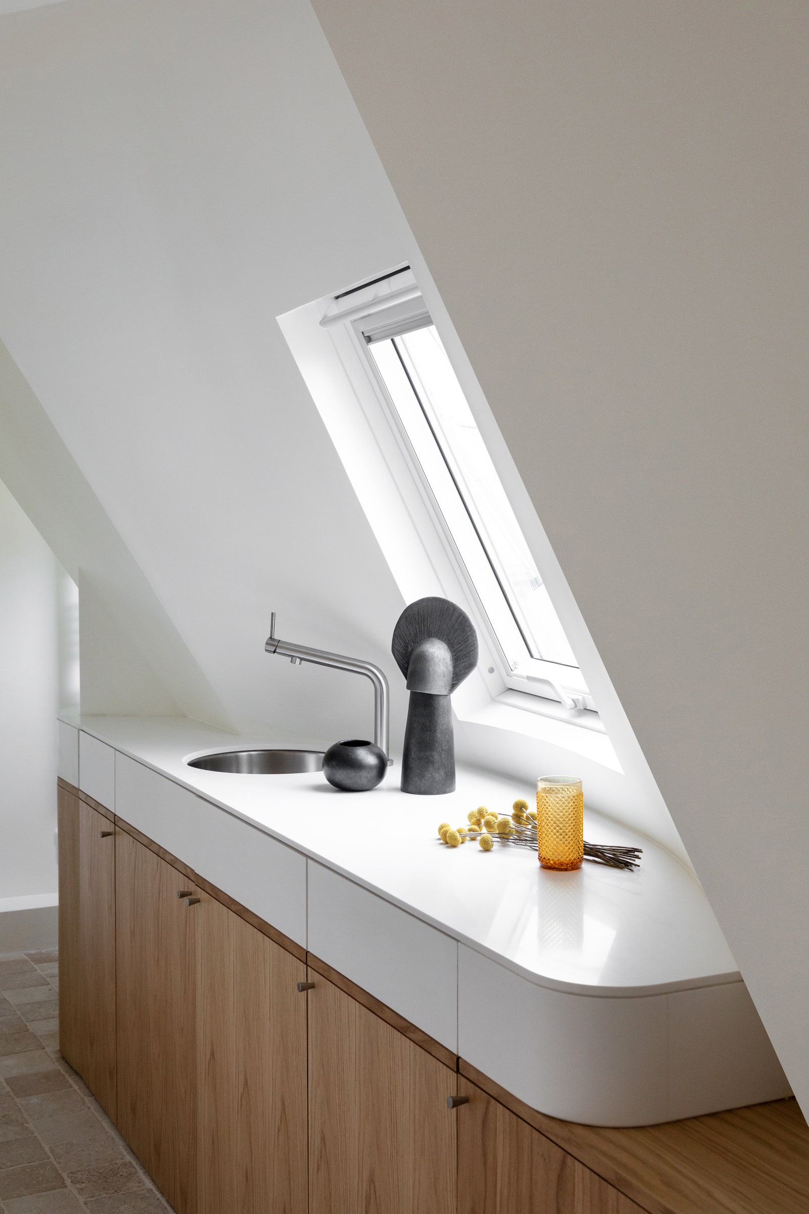 隐藏式设计,小空间大利用-1