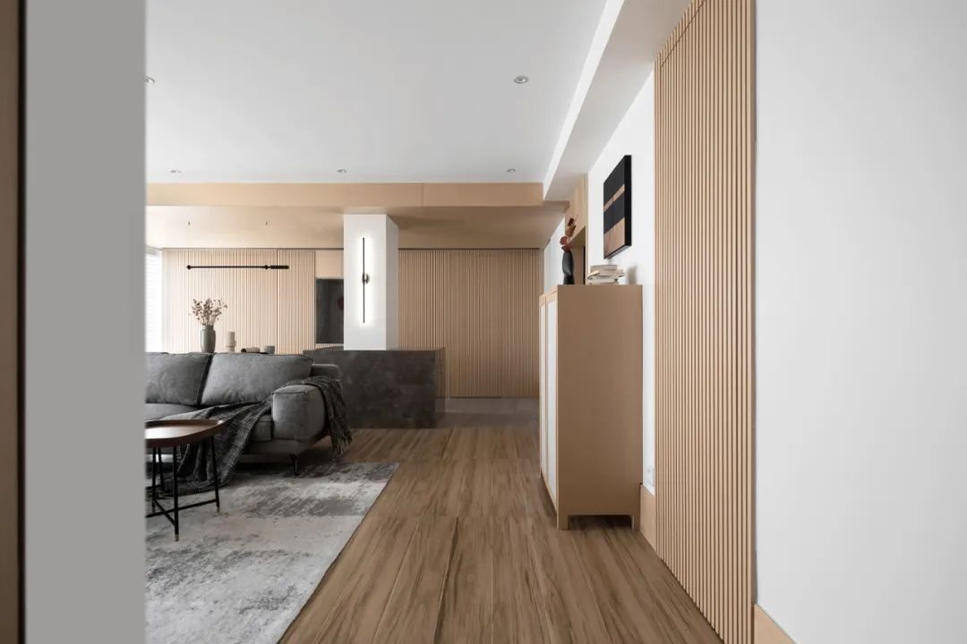 原木、格栅、樟子纸，独特韵律的和风美学 | 菲拉设计-11