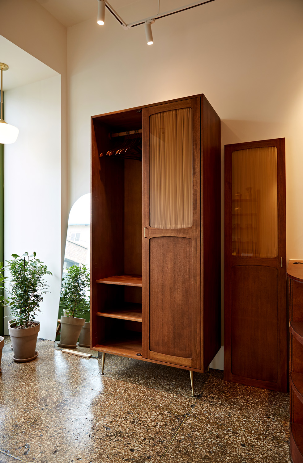 绿色外观的 7 星级内饰设计 | 惊艳的格林克拉尔商店-13