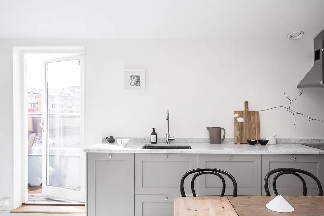 旧建筑中的现代舒适——40 平米复古公寓设计-4