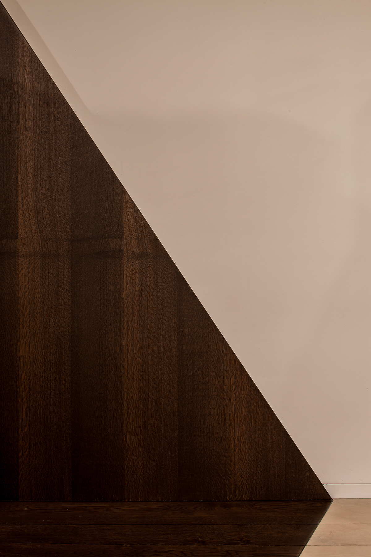 Garde-Robe Nationale - Dieter Vander Velpen Architects-1