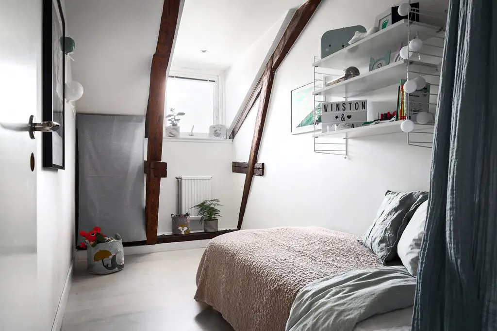 天台公寓的简约魅力-12