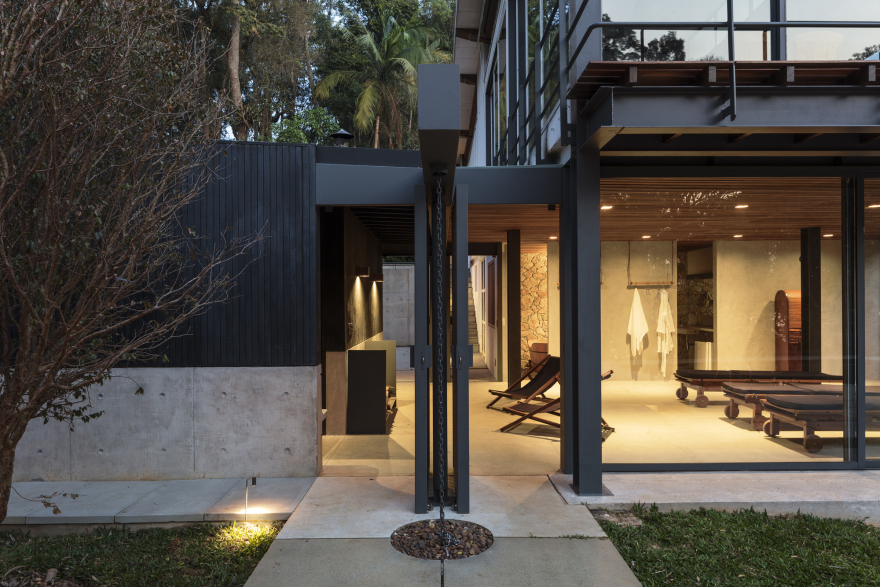 Ibiuna House / Metro Arquitetos Associados-5