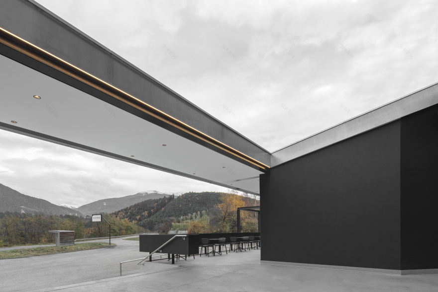 Putzer Restaurant & Hotel Renovation / Markus Hinteregger + Elias Lahner-19