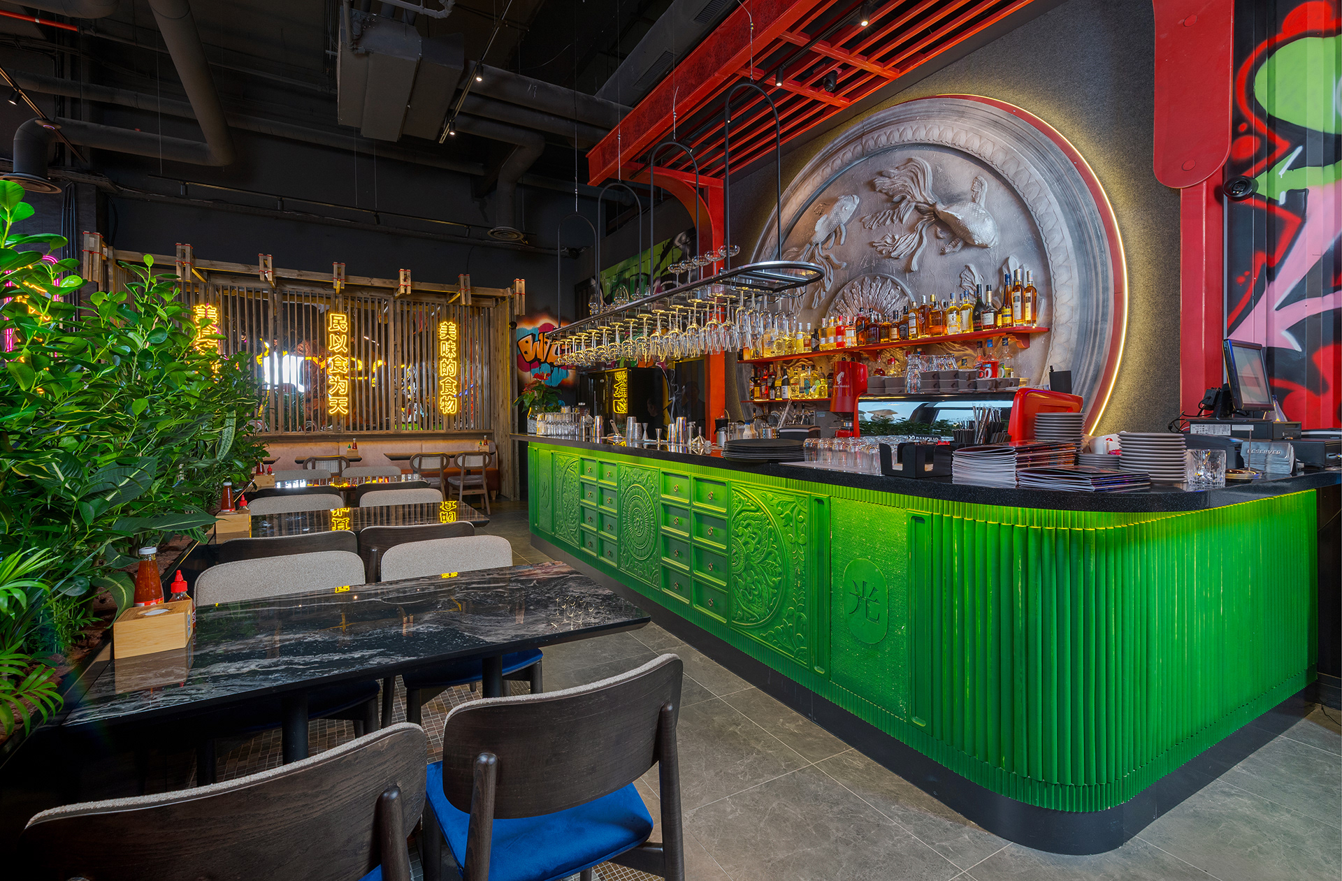 蒂米什瓦拉的《干杯》
注:Chin Chin常见有干杯之意,Timișoara是罗马尼亚城市蒂米什瓦拉这里推测CHIN CHIN是一个特定名称,可能是歌曲、作品之类的,整体也许是蒂米什瓦拉相关的《干杯》项目等,需结合具体语境进一步确认其指代 -7