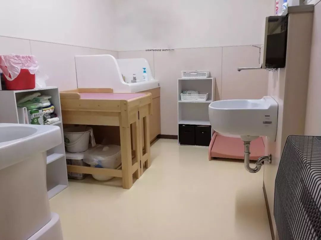 看看日本幼儿园环境细节，培养幼儿秩序感！-61