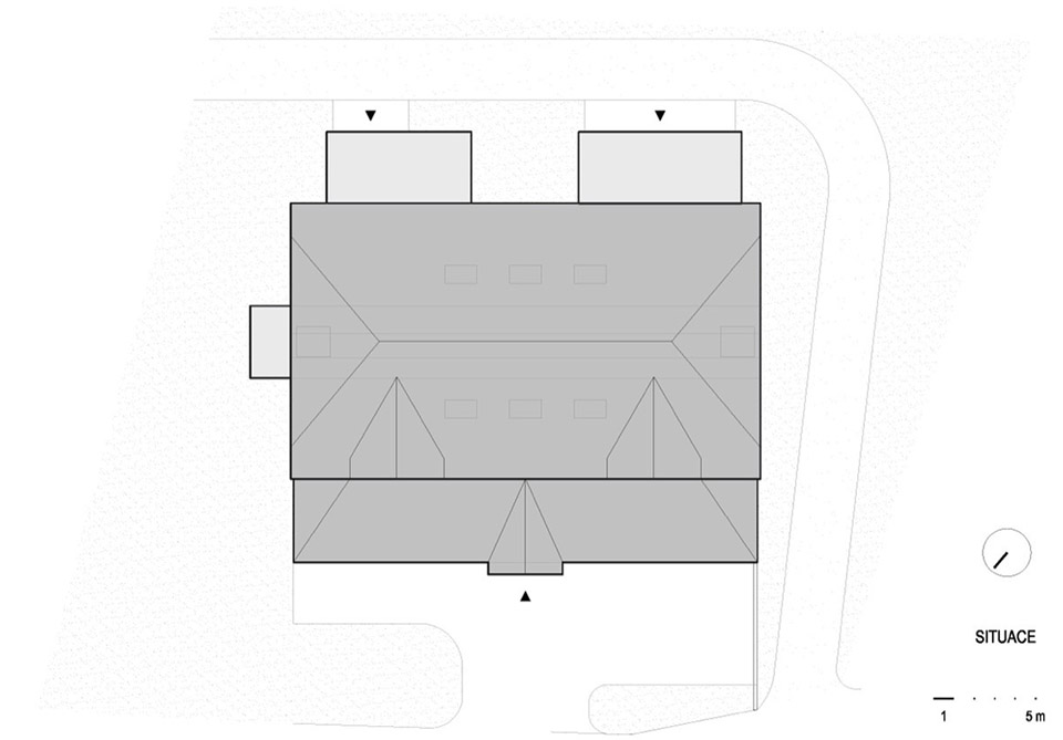 Hořec中心丨捷克丨ADR-69