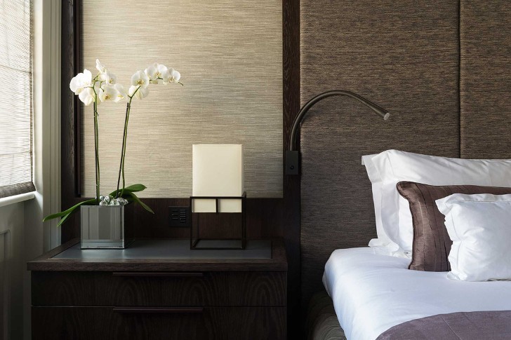 伦敦高档地段单色设计公寓-21