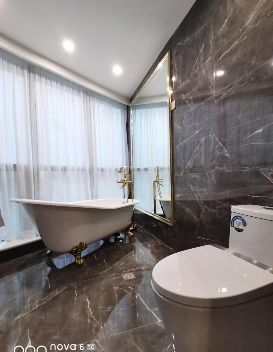 美式轻奢“镜中水月”——融合中西元素的现代家居设计-30