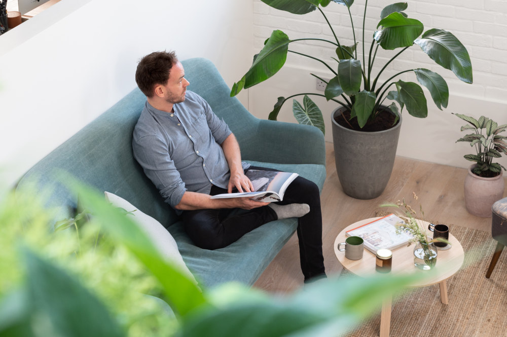 伦敦东部开放式住宅 | 建筑师为姐姐打造的家庭工作室-12