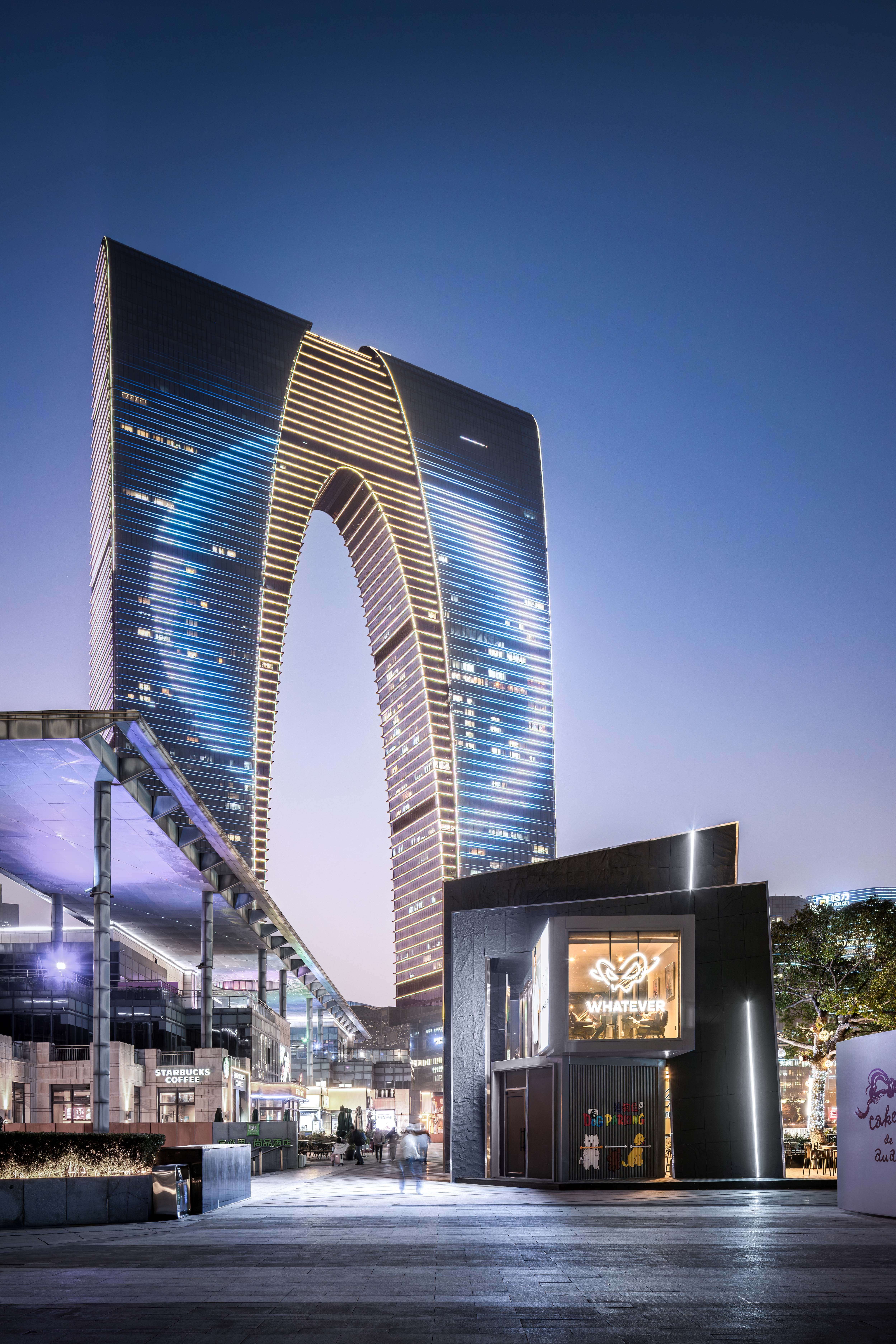 Whatever 咖啡苏州湖滨新天地店丨中国苏州丨平介设计-81