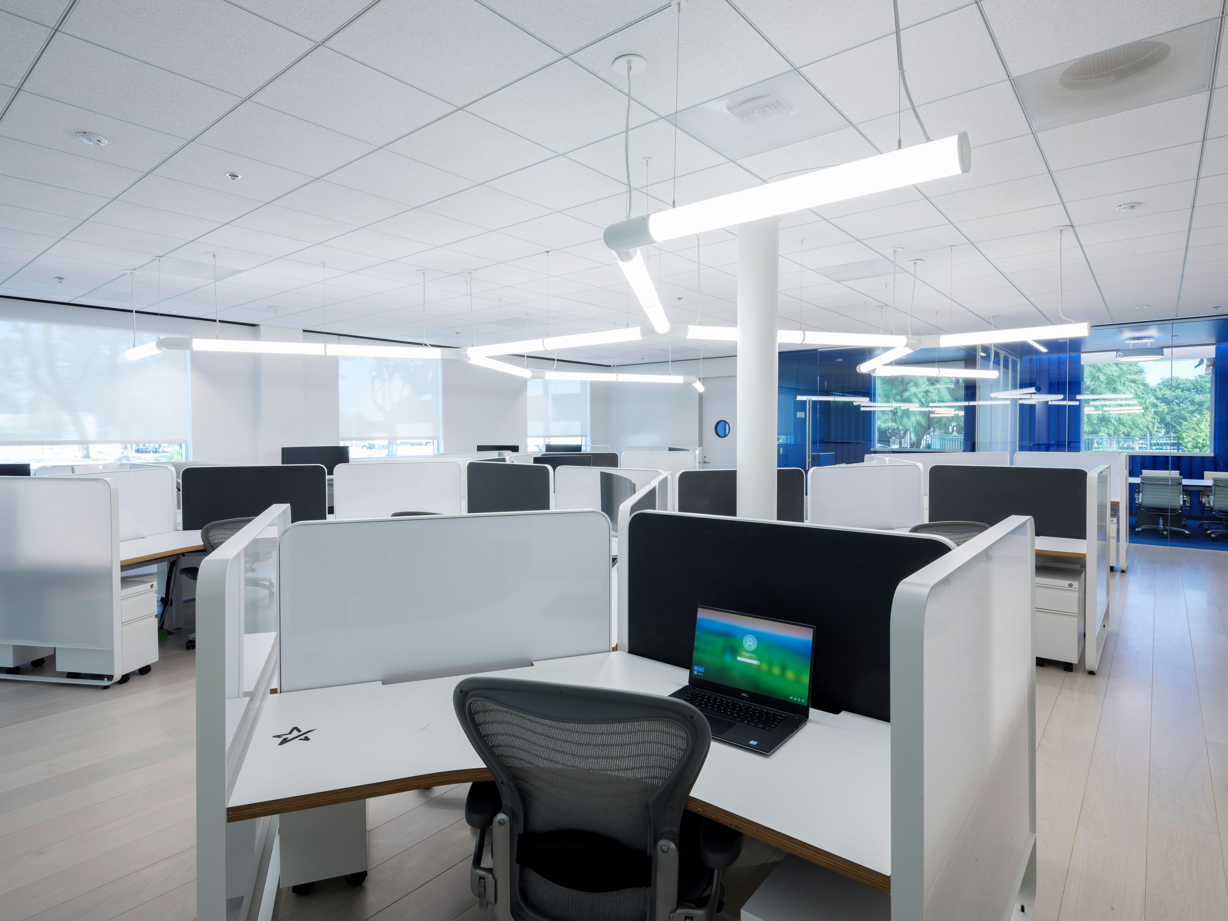 DocMagic · RA·DA 办公室 · 科技企业的功能性与美学设计-43