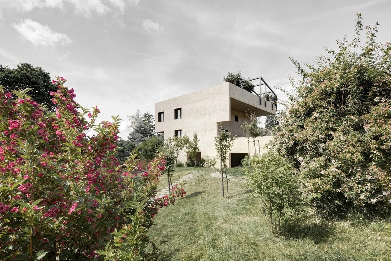 简约灰的极致魅力——bergmeisterwolf 建筑设计事务所案例解析-82