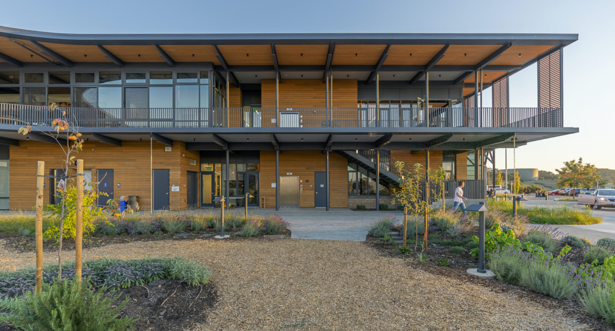 Sonoma 学院自然灵感教育中心·WRNS Studio 的绿色设计-17