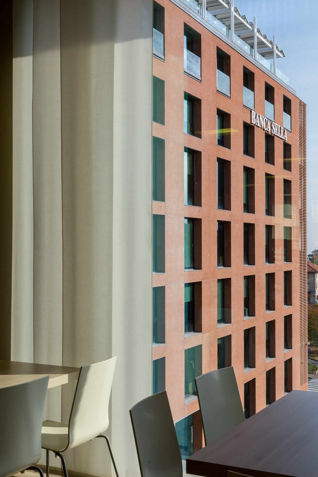 TerrazzoBancaSellaHeadquarter-8