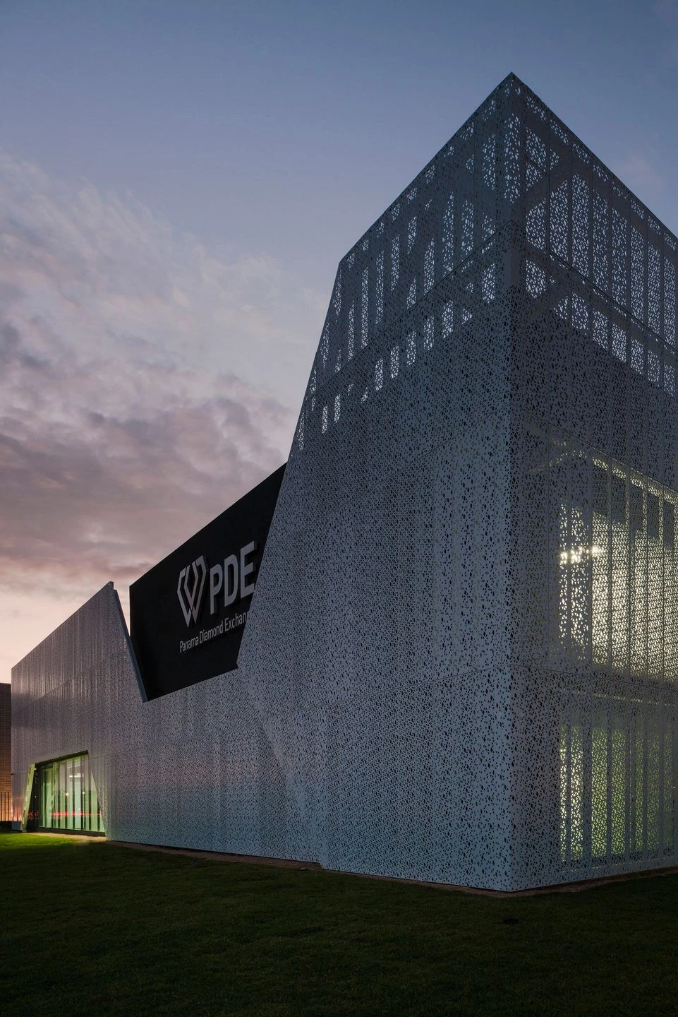 巴拿马钻石交易所-10