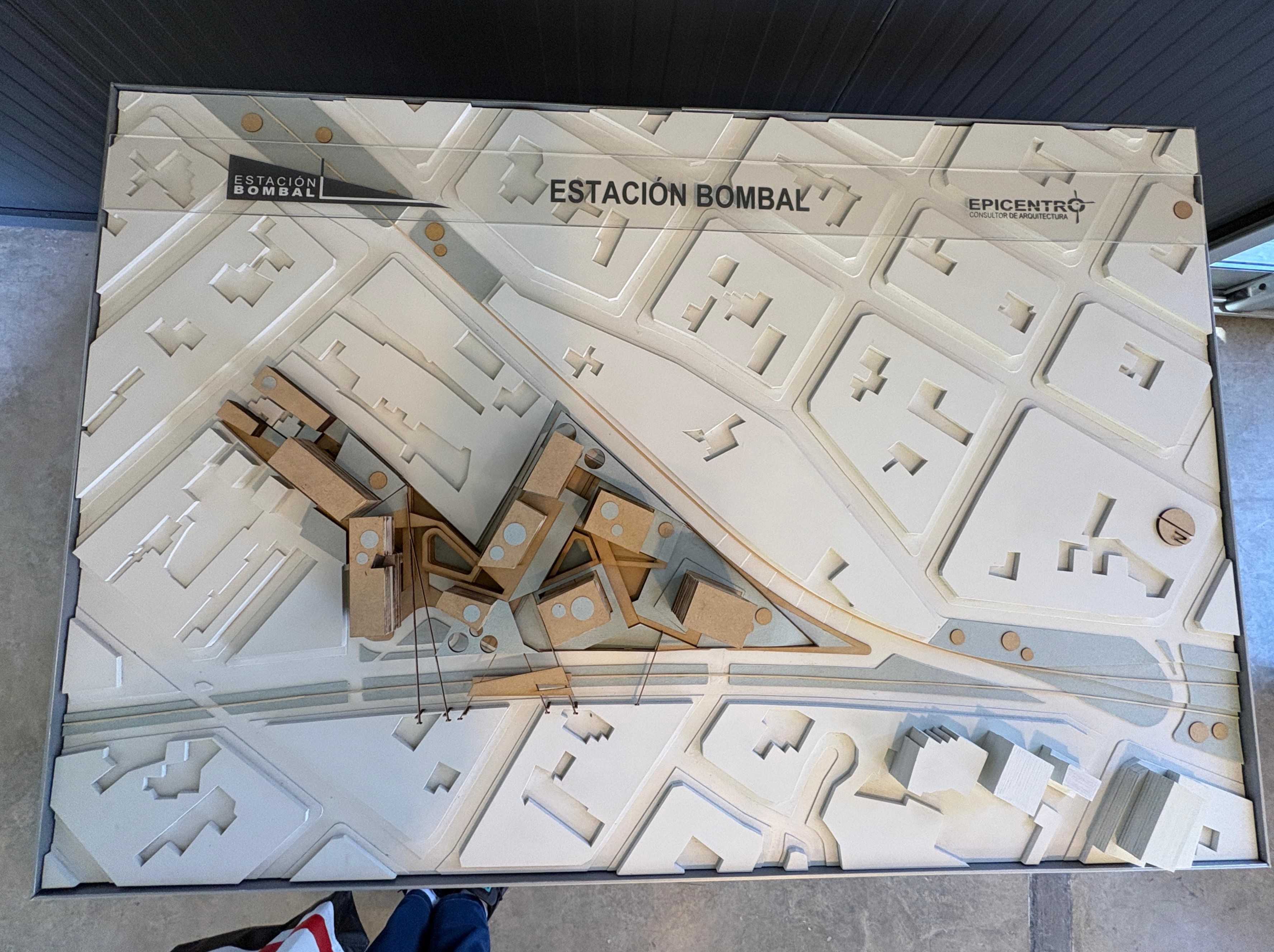 Maqueta Física | Proyecto Estación Bombal-0
