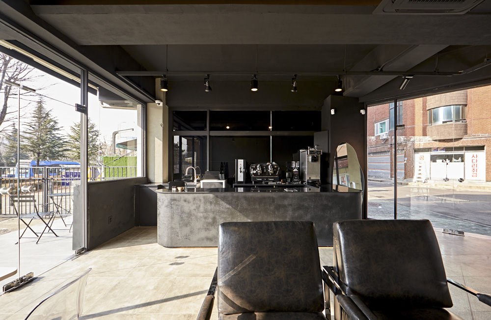 现代简约风 14 坪咖啡厅设计-4