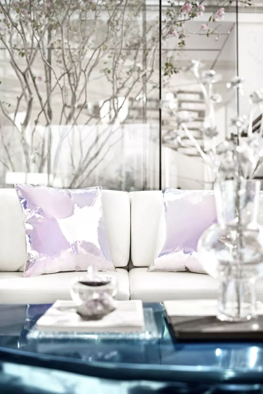 南昌旭辉宸悦江语院销售中心——活力水晶炫彩空间 矩阵纵横-21