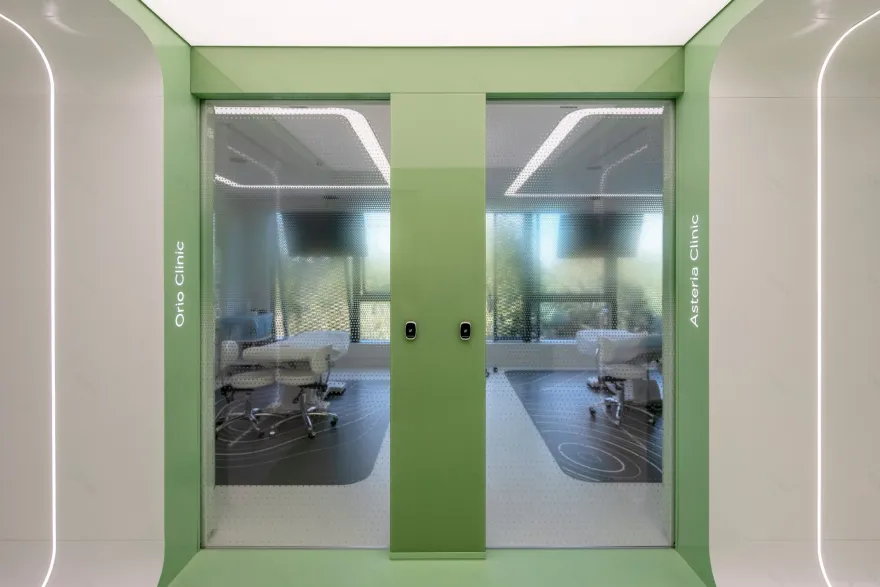 Hair of Istanbul Hair Transplant Clinic-24