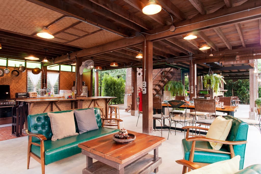 泰国传统高脚木屋翻新及装饰项目-22