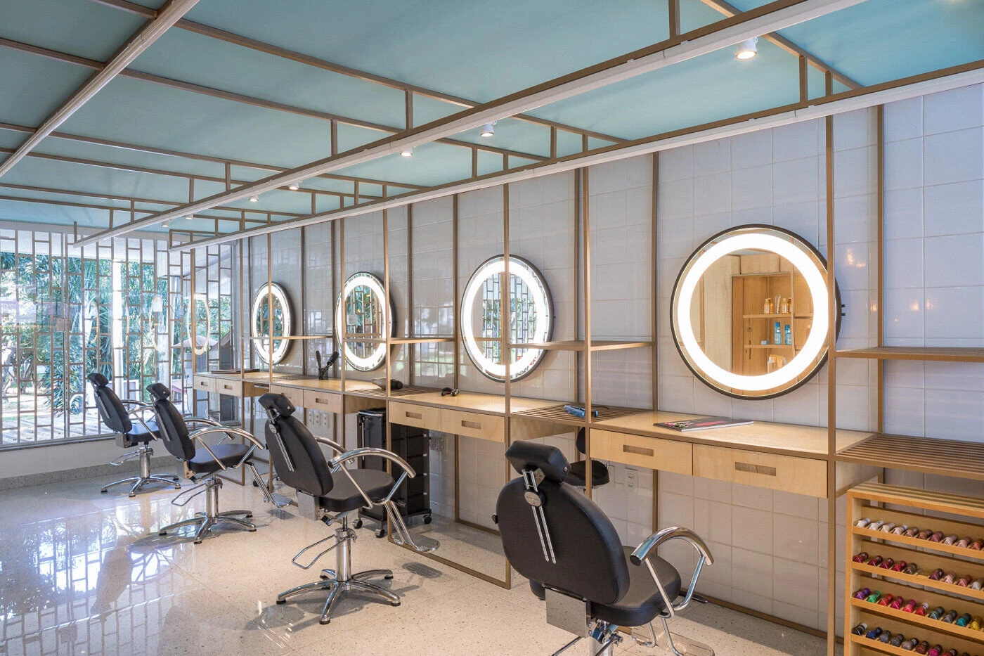 内尔美发沙龙丨巴西巴西利亚丨mínimo arquitetura e design-17