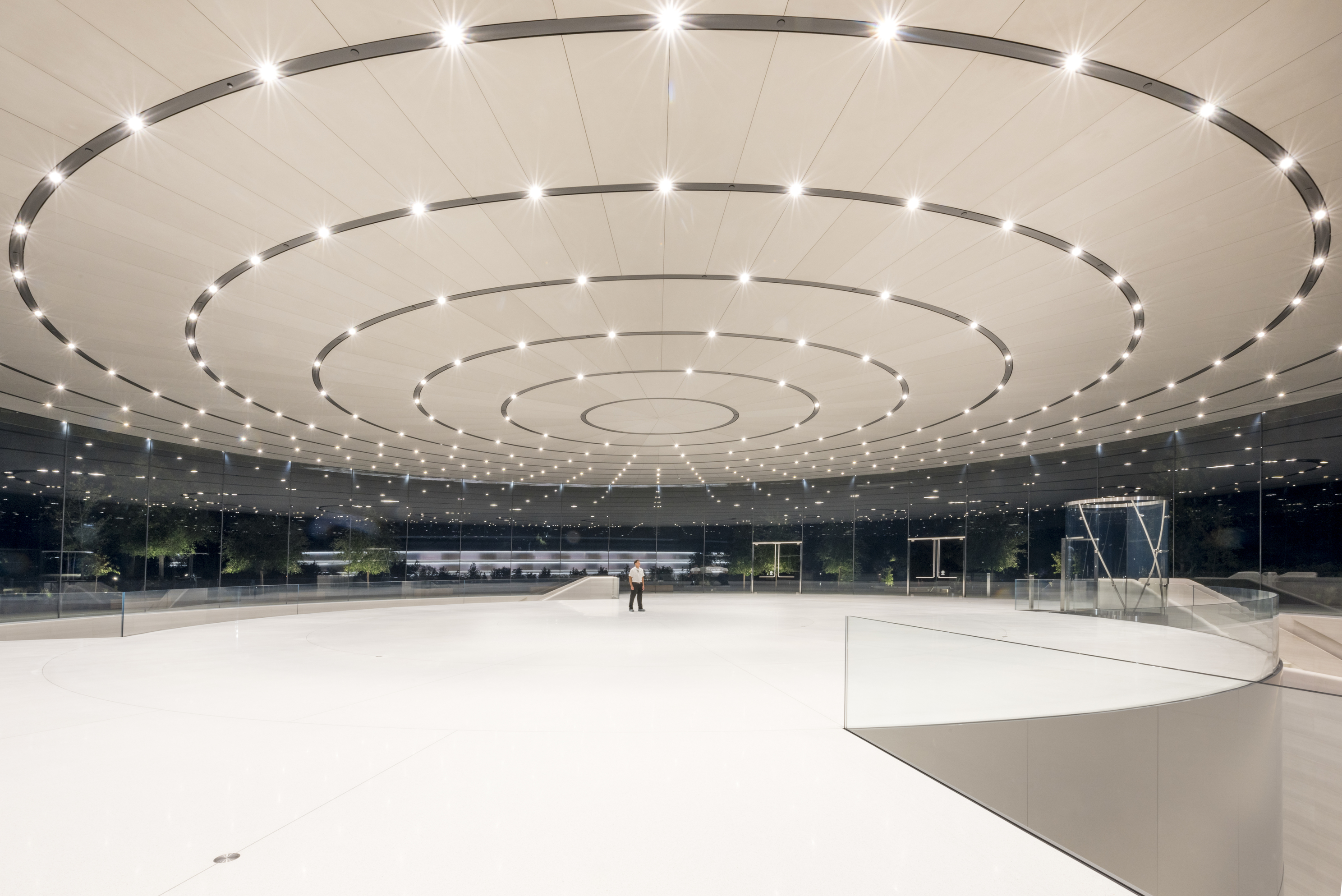 苹果公园 · 室内设计的人与自然和谐共生-17