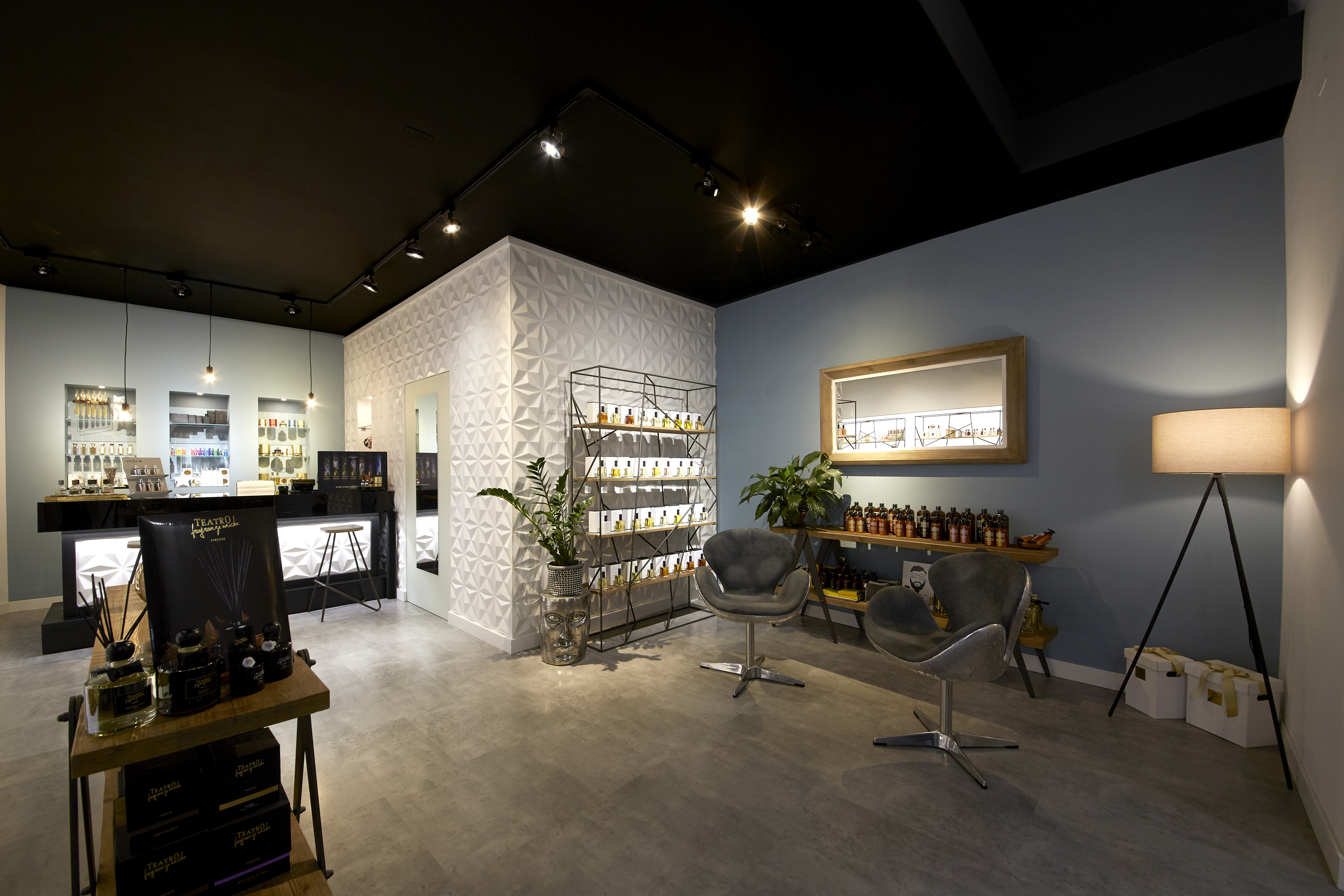 意式艺术香水店，历史中心的小宝藏-9