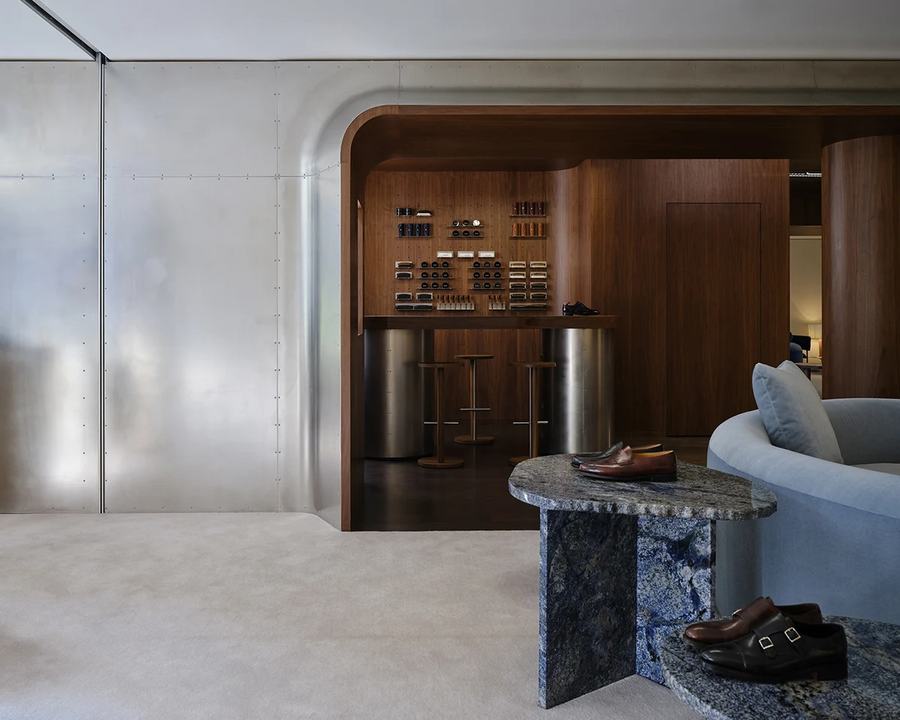 奢华鞋履品牌约翰·罗布(John Lobb)第一家复古风门店设计 - 米尚丽零售设计网 MISUNLY- 美好品牌店铺空间发现者-2