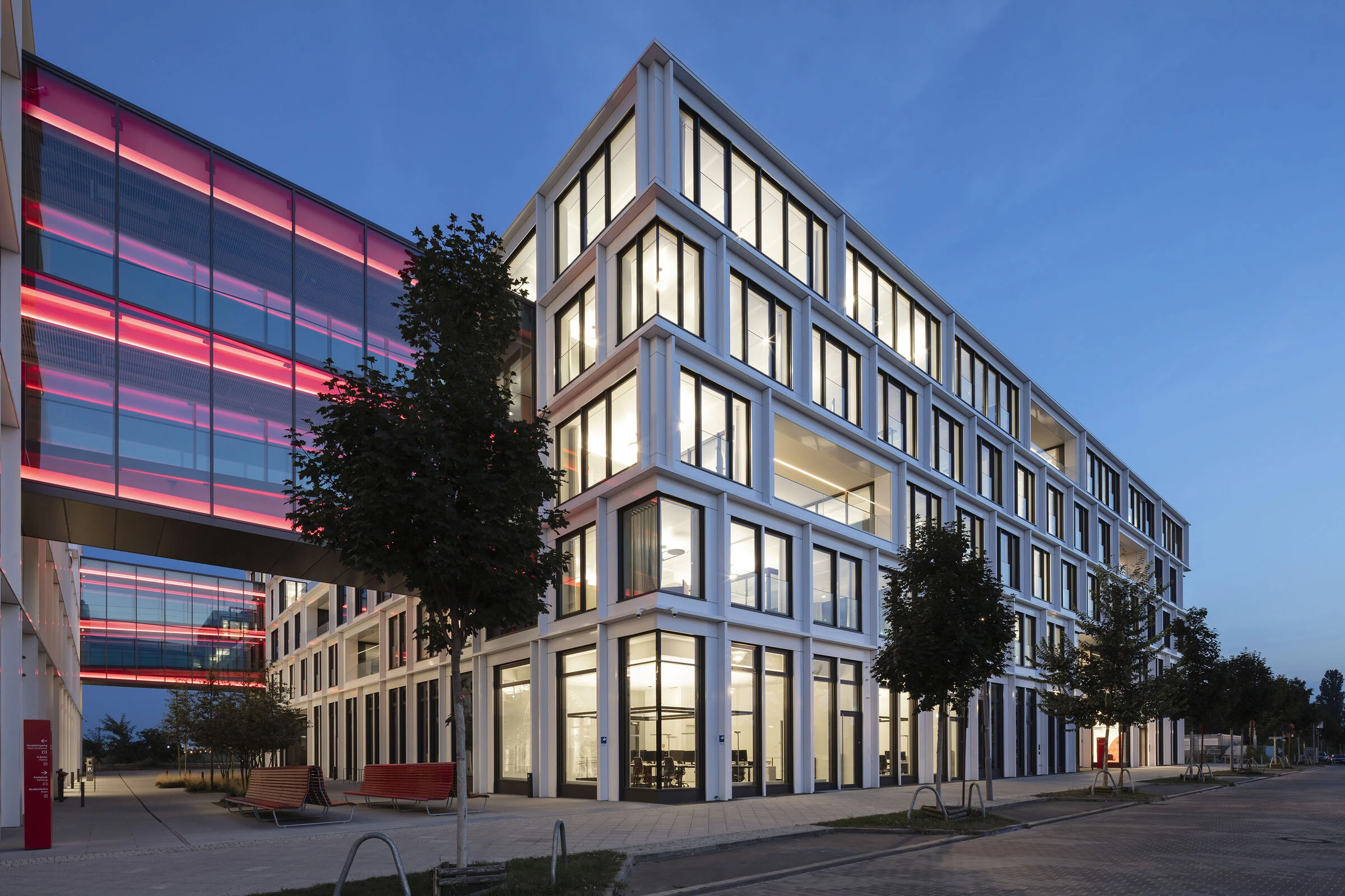 Headquarters of Berliner Sparkasse-56